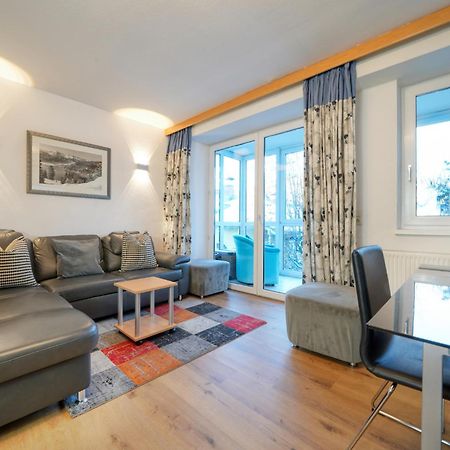 Apartment Tini - By Alpen Apartments ツェル アム ゼー エクステリア 写真