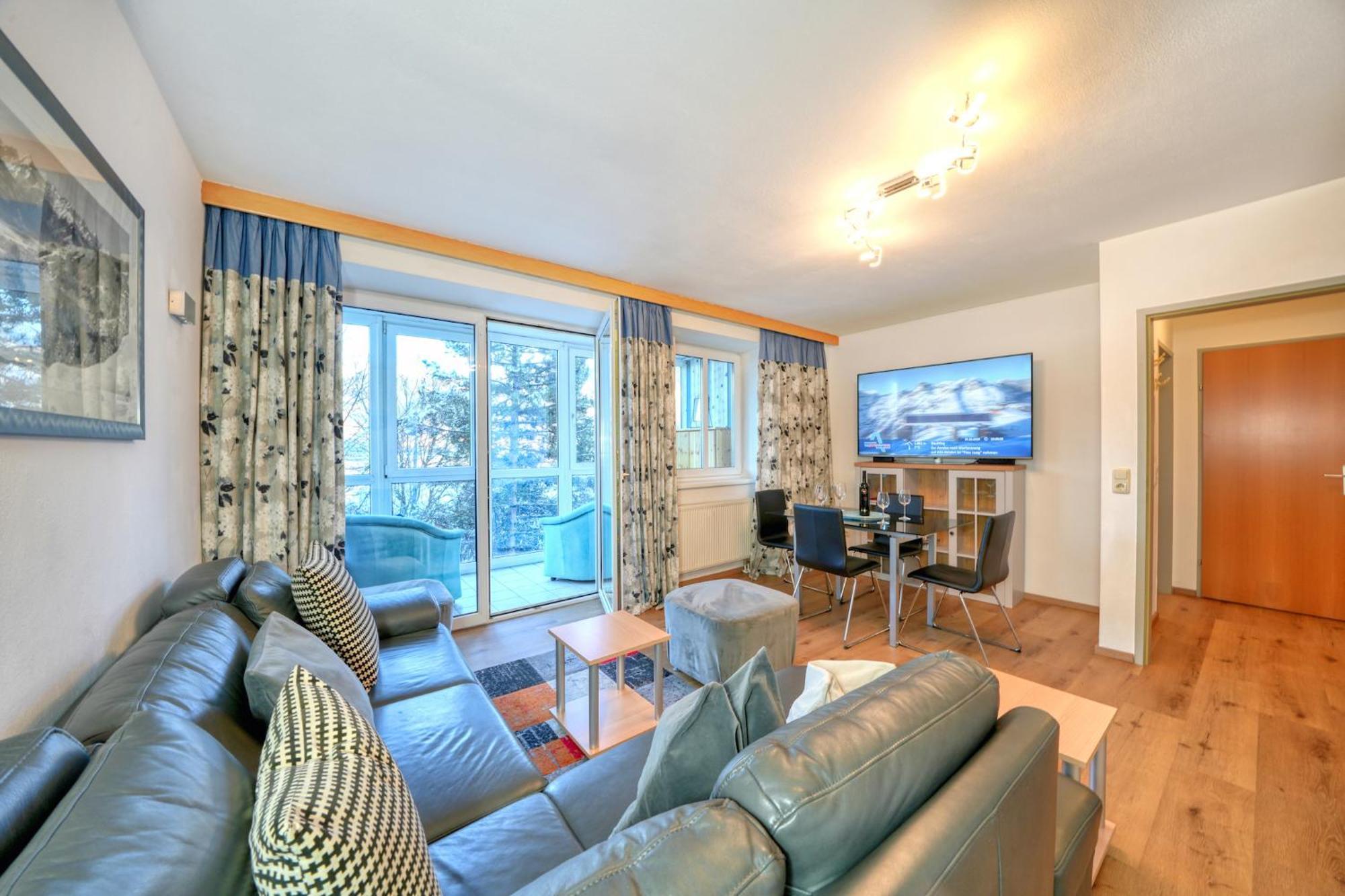 Apartment Tini - By Alpen Apartments ツェル アム ゼー エクステリア 写真